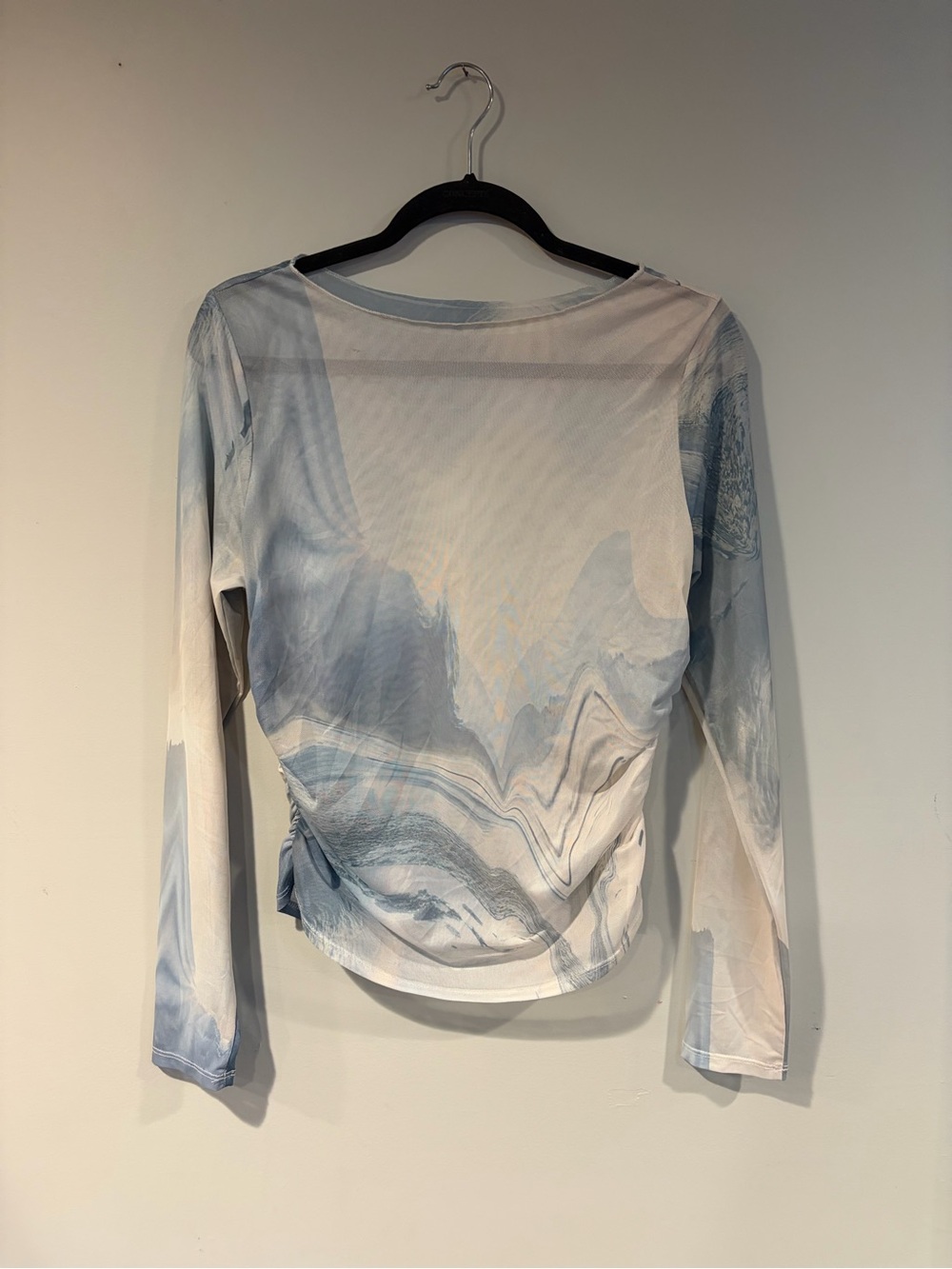 Women's Long-Sleeve Marble Print Top - Light Blue